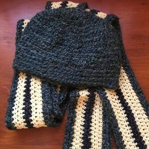 New vintage style hat n scarf set beautiful unique